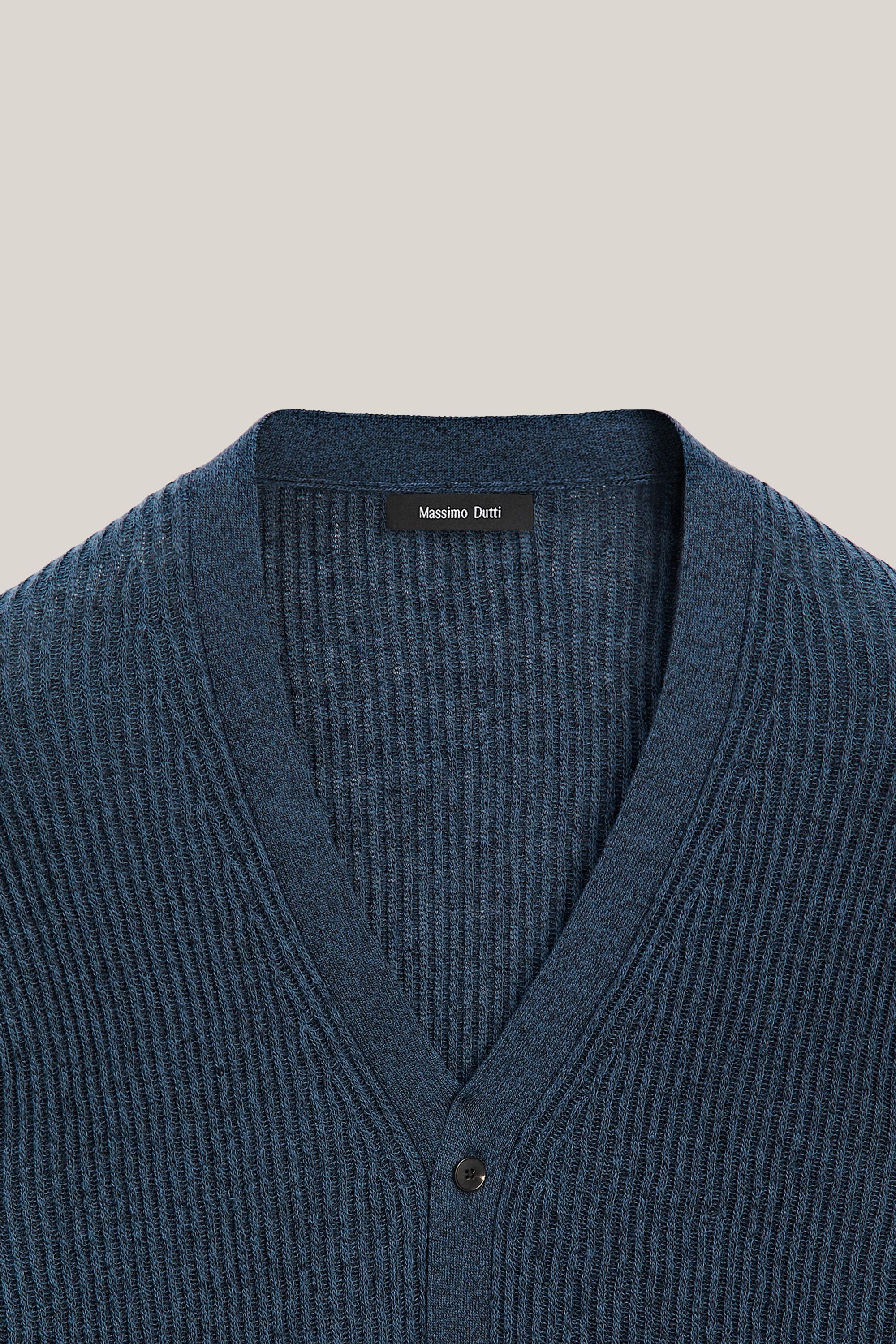 Knit V-neck cardigan - LIMITED EDITION